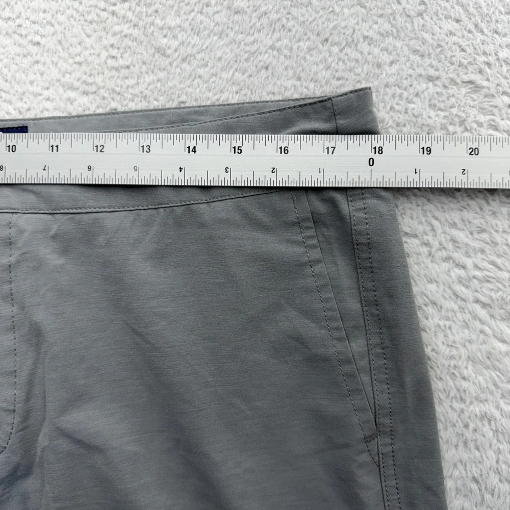 Faherty Mens All Day Shorts Grey Stretch Hybrid Quick Dry Size 35 Casual Summer